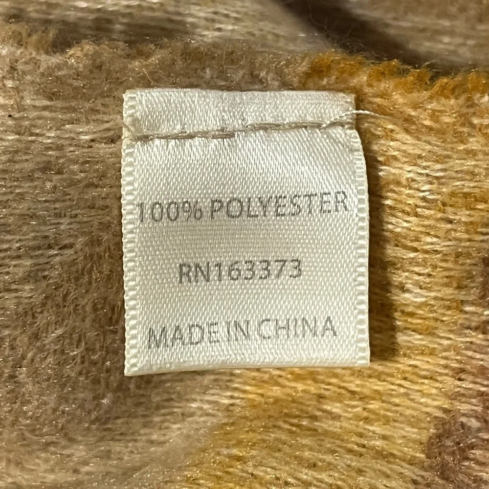 Neutral Geometric Ruana - so soft and goes with everything!